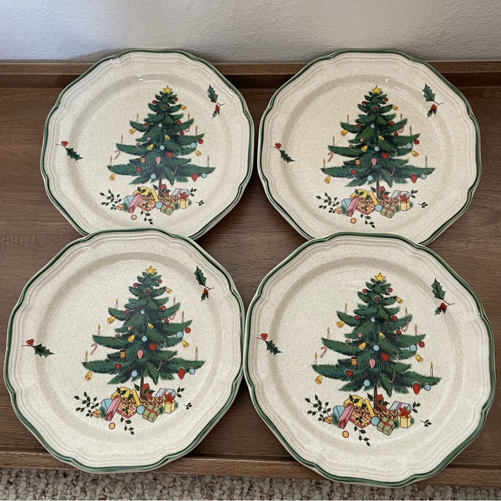 Mikasa Festive Season Salad Plate Set